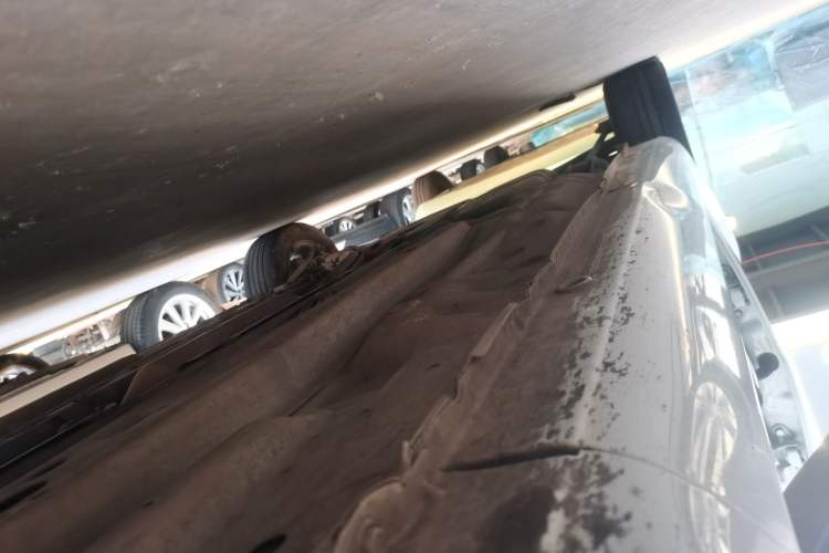 Used Buick Excelle 2015 1.5L Automatic Classic Model Right Side Sill