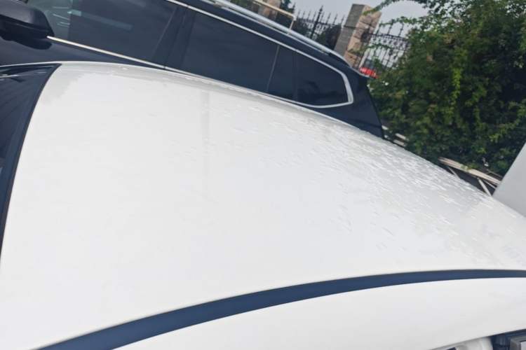 Used Buick Excelle 2015 1.5L Automatic Classic Model Roof