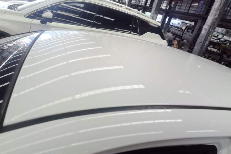 Used Buick Excelle 2015 1.5L Automatic Classic Model Roof