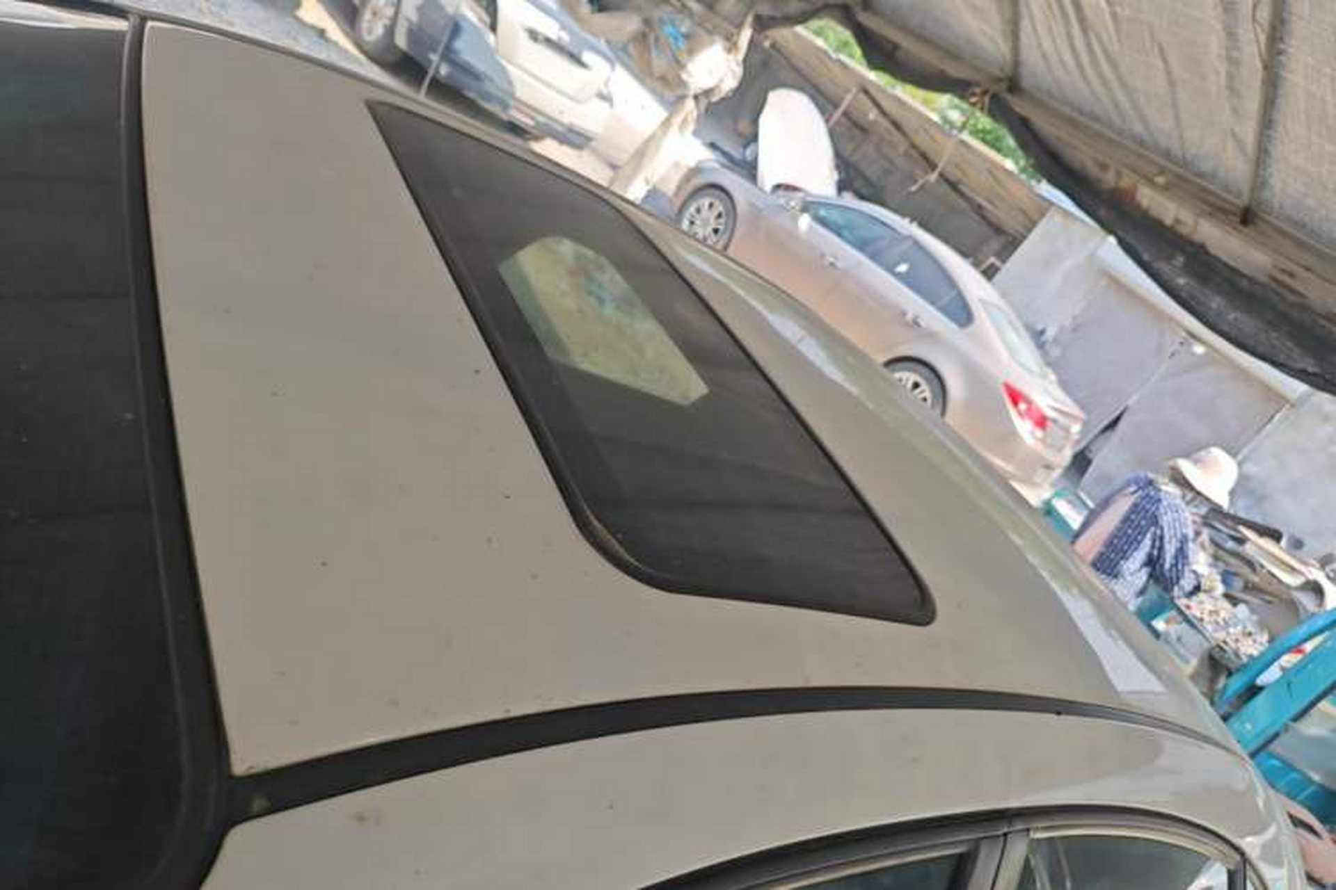 Used Buick Excelle 2015 1.5L Automatic Luxury Edition Roof