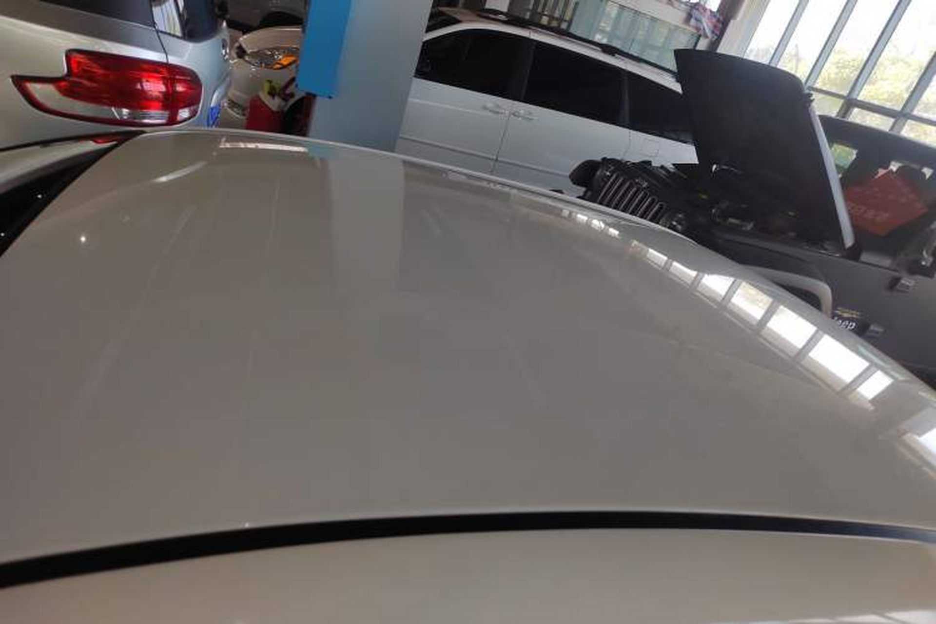 Used Buick Excelle 2015 1.5L Automatic Classic Model Roof