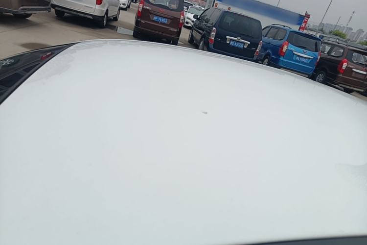 Used Buick Excelle 2015 1.5L Automatic Classic Model Roof