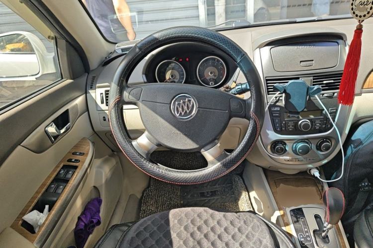 Used Buick Excelle 2015 1.5L Automatic Classic Model Steering Wheel