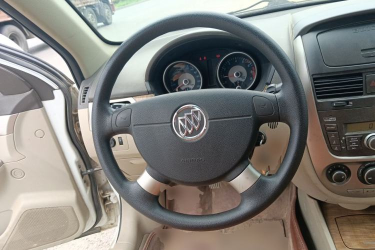 Used Buick Excelle 2015 1.5L Manual Classic Trim Steering Wheel