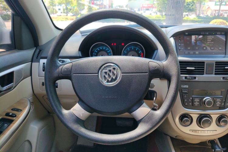 Used Buick Excelle 2015 1.5L Automatic Classic Model Steering Wheel