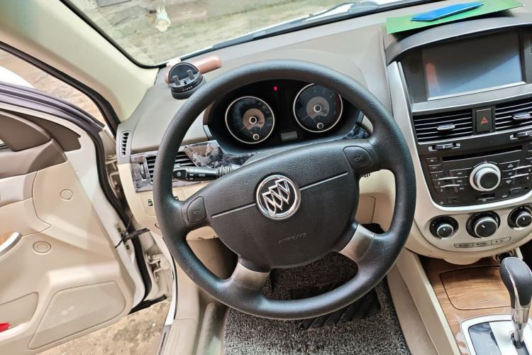 Used Buick Excelle 2015 1.5L Automatic Classic Model Steering Wheel