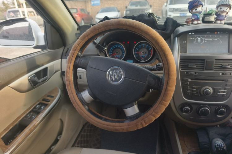 Used Buick Excelle 2015 1.5L Manual Classic Trim Steering Wheel