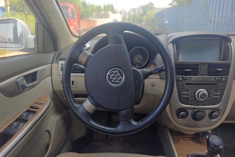 Used Buick Excelle 2015 1.5L Manual Luxury Model Steering Wheel