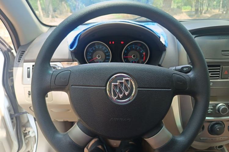 Used Buick Excelle 2015 1.5L Manual Classic Trim Steering Wheel