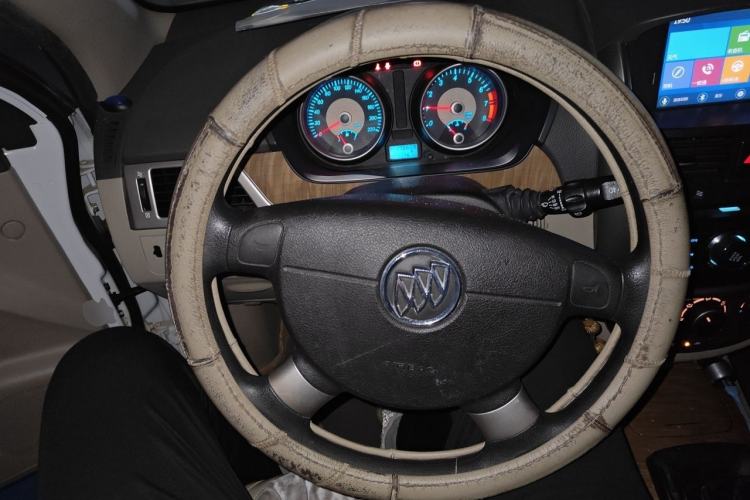 Used Buick Excelle 2015 1.5L Manual Classic Trim Steering Wheel
