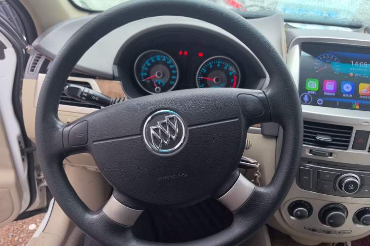 Used Buick Excelle 2015 1.5L Manual Classic Trim Steering Wheel