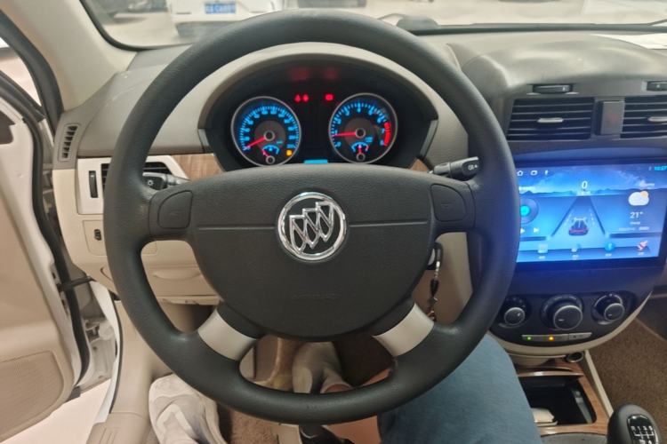 Used Buick Excelle 2015 1.5L Manual Classic Trim Steering Wheel