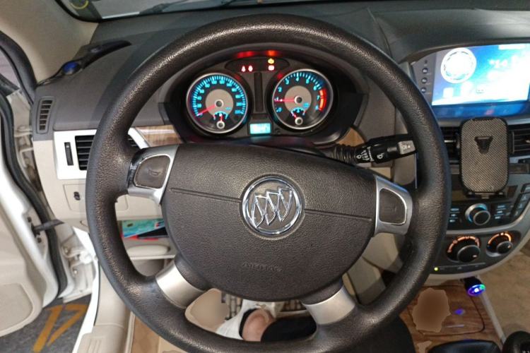 Used Buick Excelle 2015 1.5L Manual Classic Trim Steering Wheel