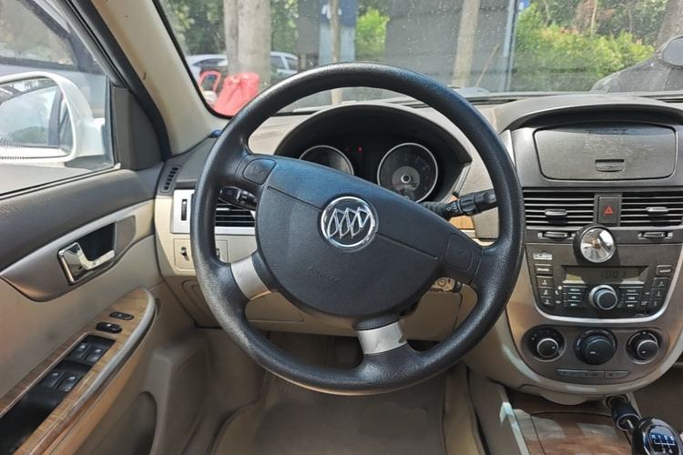 Used Buick Excelle 2015 1.5L Manual Classic Trim Steering Wheel