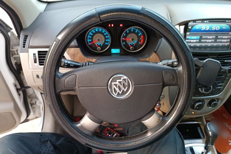 Used Buick Excelle 2015 1.5L Automatic Classic Model Steering Wheel