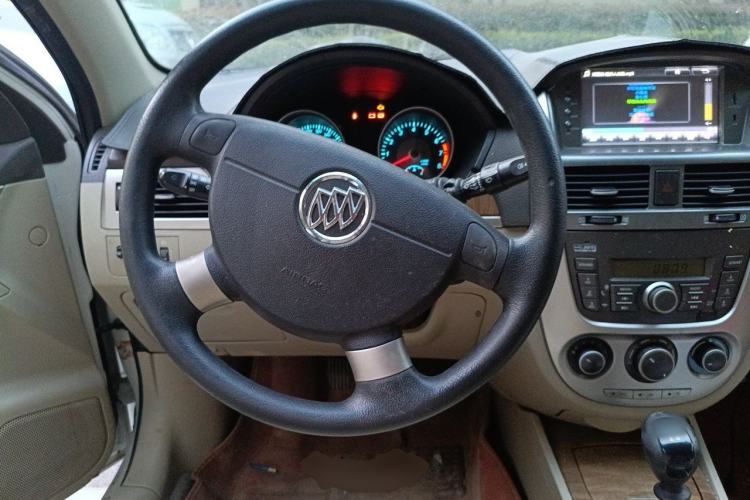 Used Buick Excelle 2015 1.5L Manual Classic Trim Steering Wheel