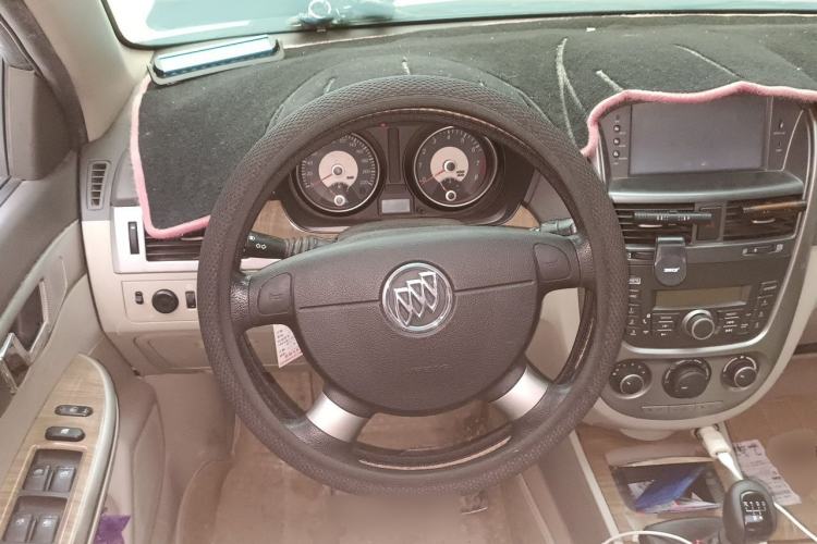 Used Buick Excelle 2015 1.5L Manual Classic Trim Steering Wheel