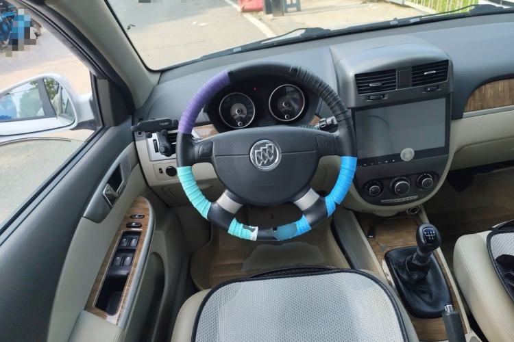 Used Buick Excelle 2015 1.5L Manual Classic Trim Steering Wheel