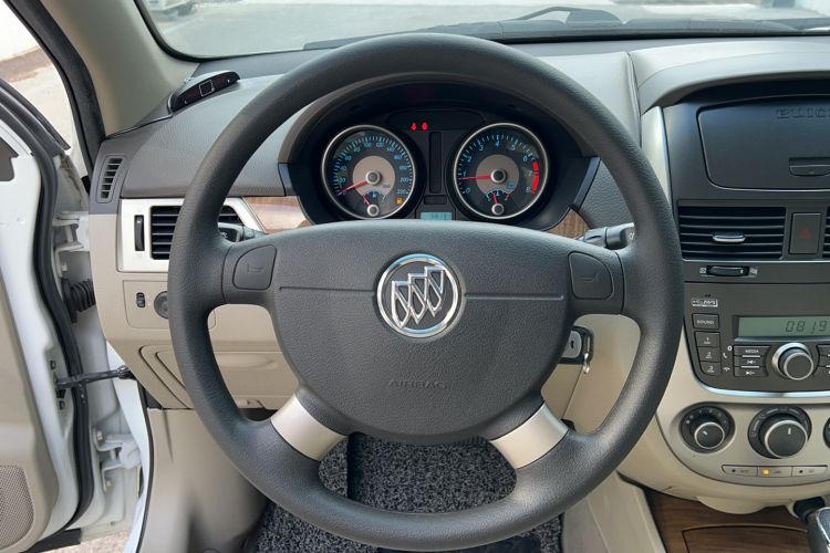Used Buick Excelle 2015 1.5L Automatic Classic Model Steering Wheel