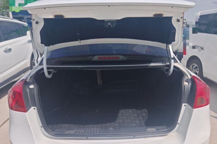 Used Buick Excelle 2015 1.5L Automatic Classic Model Trunk