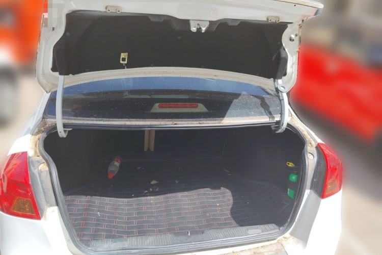 Used Buick Excelle 2015 1.5L Automatic Classic Model Trunk