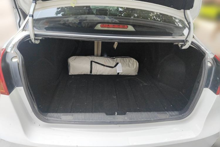 Used Buick Excelle 2015 1.5L Automatic Classic Model Trunk