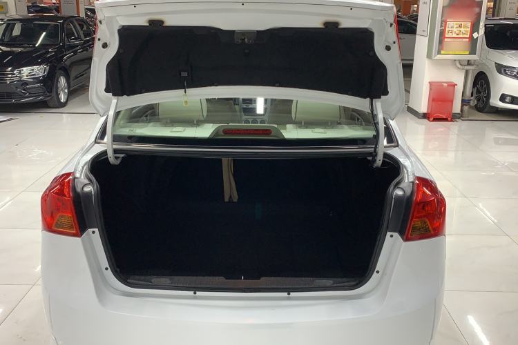 Used Buick Excelle 2015 1.5L Automatic Classic Model Trunk