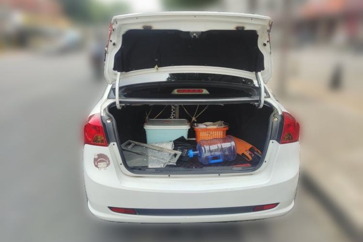 Used Buick Excelle 2015 1.5L Manual Classic Trim Trunk