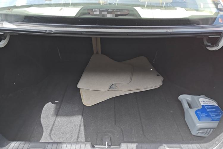 Used Buick Excelle 2015 1.5L Automatic Luxury Edition Trunk