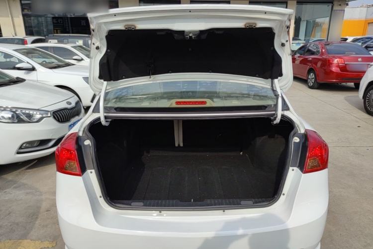Used Buick Excelle 2015 1.5L Automatic Classic Model Trunk
