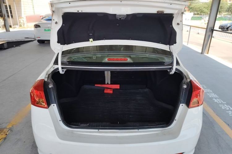 Used Buick Excelle 2015 1.5L Automatic Classic Model Trunk