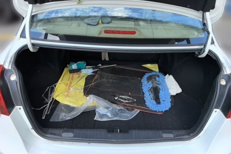 Used Buick Excelle 2015 1.5L Automatic Classic Model Trunk