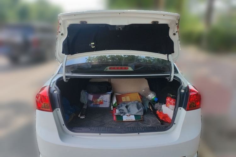 Used Buick Excelle 2015 1.5L Automatic Classic Model Trunk
