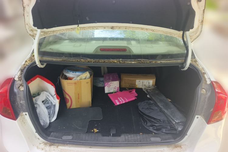 Used Buick Excelle 2015 1.5L Automatic Classic Model Trunk