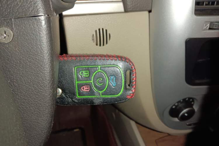 Used Buick Excelle 2015 1.5L Manual Classic Trim Vehicle Key
