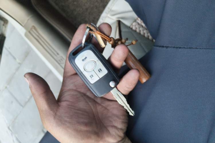 Used Buick Excelle 2015 1.5L Automatic Classic Model Vehicle Key