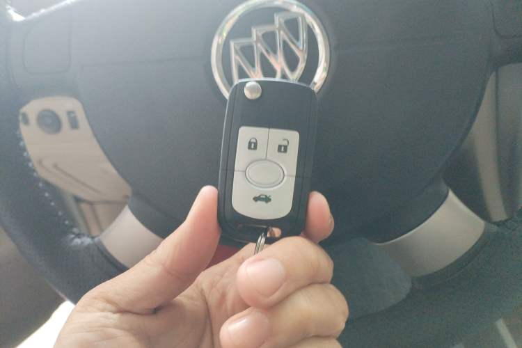 Used Buick Excelle 2015 1.5L Automatic Classic Model Vehicle Key
