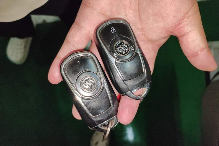 Used Buick Excelle 2015 1.5L Manual Classic Trim Vehicle Key