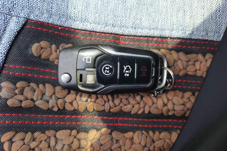 Used Buick Excelle 2015 1.5L Manual Classic Trim Vehicle Key
