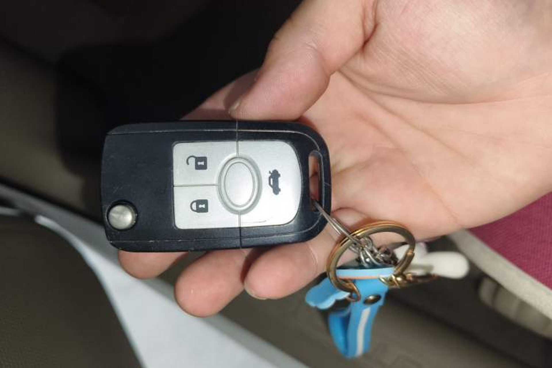 Used Buick Excelle 2015 1.5L Automatic Classic Model Vehicle Key