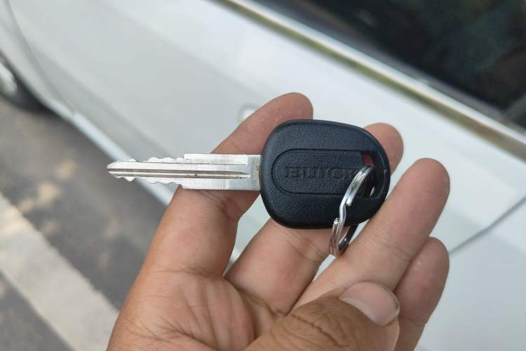Used Buick Excelle 2015 1.5L Automatic Classic Model Vehicle Key