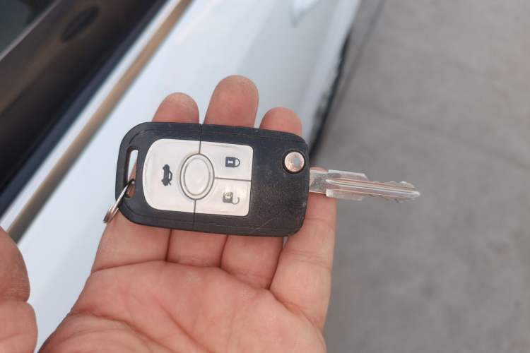 Used Buick Excelle 2015 1.5L Automatic Classic Model Vehicle Key