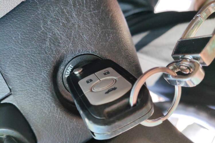 Used Buick Excelle 2015 1.5L Automatic Classic Model Vehicle Key