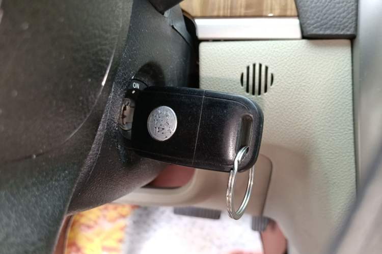 Used Buick Excelle 2015 1.5L Automatic Classic Model Vehicle Key