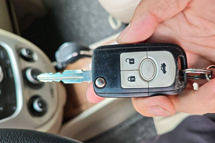 Used Buick Excelle 2015 1.5L Automatic Classic Model Vehicle Key
