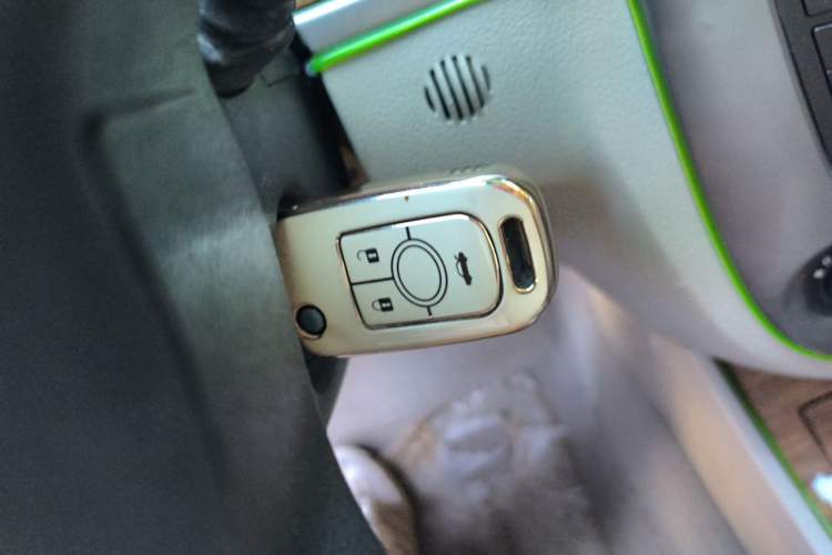 Used Buick Excelle 2015 1.5L Manual Luxury Model Vehicle Key