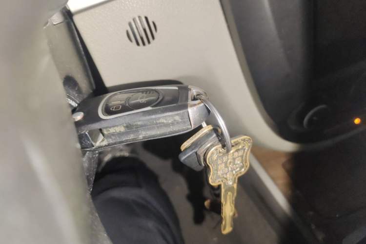Used Buick Excelle 2015 1.5L Automatic Classic Model Vehicle Key