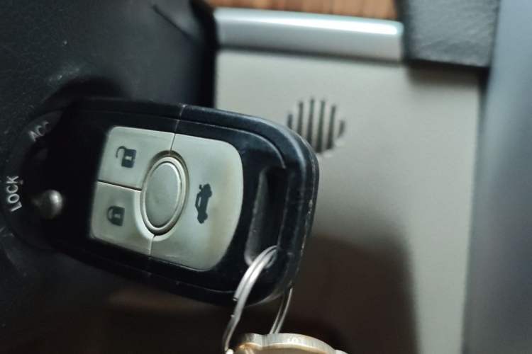 Used Buick Excelle 2015 1.5L Automatic Classic Model Vehicle Key