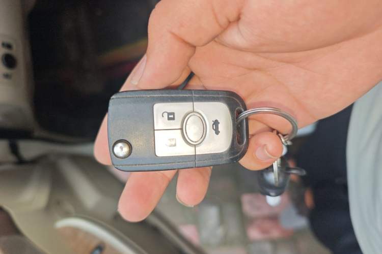Used Buick Excelle 2015 1.5L Automatic Classic Model Vehicle Key