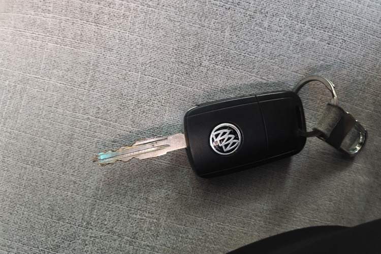 Used Buick Excelle 2015 1.5L Manual Classic Trim Vehicle Key